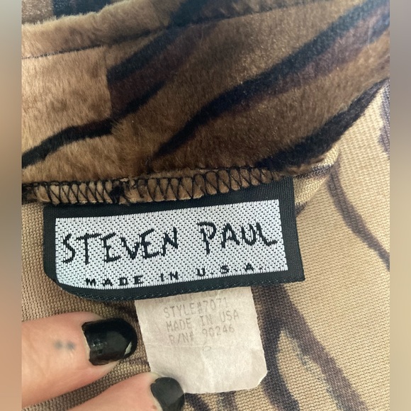 Vintage fuzzy faux tiger fur miniskirt : 90s : animal print - Picture 7 of 11